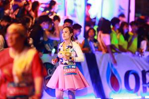 BIB: 
                            <button type="button" onclick="openModal(23757479)" class="btn btn-primary btn-sm float-right btn-popup" data-toggle="modal" data-target=".modal-high-quality">
                        <i class="fas fa-shopping-cart"></i> Add to Cart
                    </button>
                                            <button type="button" onclick="isThisMe(23757479, true)" class="btn btn-success btn-sm float-right btn-popup btn-isme hidden" data-toggle="tooltip" data-placement="bottom" title="นี่คือรูปของคุณใช่ไหม คลิกที่นี่เพื่อเอาเข้าอัลบั้ม">
                        <i class="fas fa-plus"></i> Add to album
                    </button>
                    <button type="button" onclick="isThisMe(23757479, false)" class="btn btn-warning btn-sm float-right btn-popup btn-isnotme hidden">
                        <i class="fas fa-ban"></i> Remove from album
                    </button>